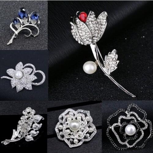 Crystal Vintage Dragonfly Butterfly Brooches for Women Large Insect Brooch Pin Fashion Dress Coat Accessories Cute Jewelry