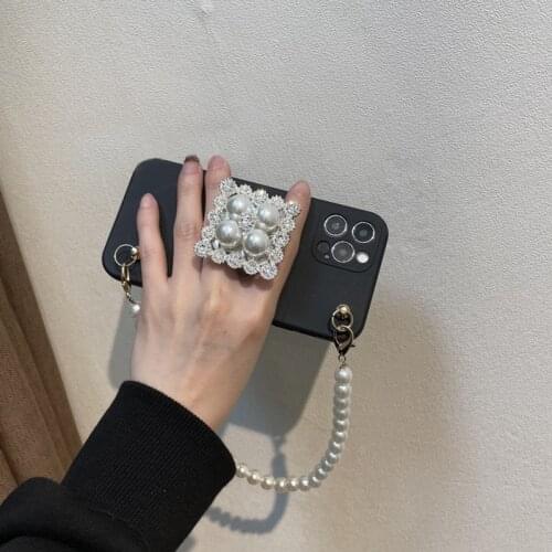 Diamond Flower Holder Stand Bracket Portable Pearl Hand Chain Case Cover For Iphone 12 Mini 11 Pro XS Max XR X 8 7 6 6S Plus SE