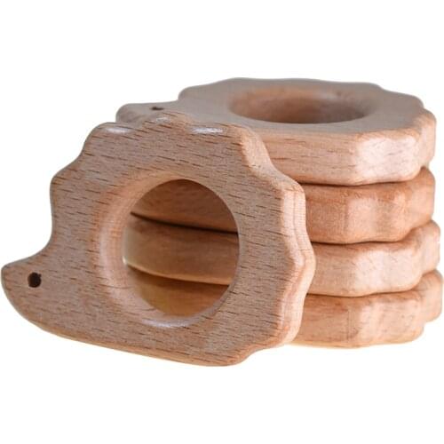 1pcs Hedgehog Wooden Pendant Relieve Teeth Pain Cartoon Animal Shape Baby Chewable Beech Wood Teether