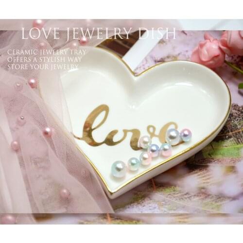 Ceramics love Jewelry tray Jewelry Display Plate Necklace Ring Earrings Display Tray Creative Decoration Organizer