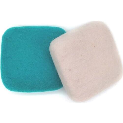 Needle Felting Mat Woolen Felting Mat for Wool Felting Kit Handmade by Artist Felt Pad Needle Felting Pad 15x15x5cm