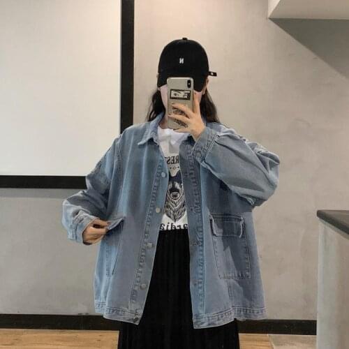 Women Vintage Denim Jacket Korean Style Solid Casual Light Blue Jackets Spring Autumn Loose Jeans Coats Female 2021 HOWDFEO