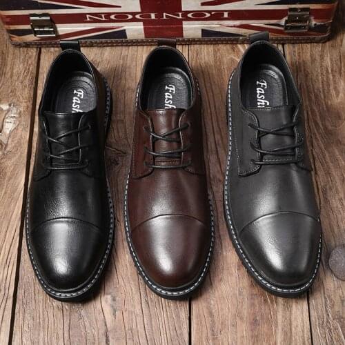 Brand mens shoes 2019 spring and autumn new simple fashion trend luxury lace low-top thick-soled casual shoes Martin boots