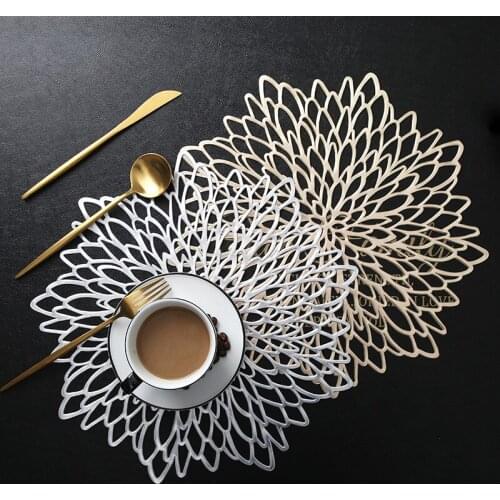 Flower shape PVC Hollow Placemat Coasters Table Mat Kitchen Dining Table Non-slip Heat Insulation Desktop Decoration