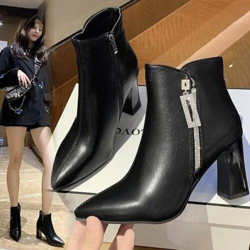 2021 High Heels Boots Ladies Ankle Boots Women Winter Shoes Sexy Square Heel 8cm Womens Designer Boots Black Women Boots