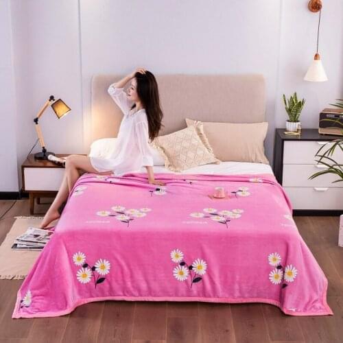 Autumn Winter Red Flowers Daisy Blanket On Sofa Bed Coral Fleece Blanket Wrapped Throw Flannel Bedspread Warm BedSheet Bedlinens