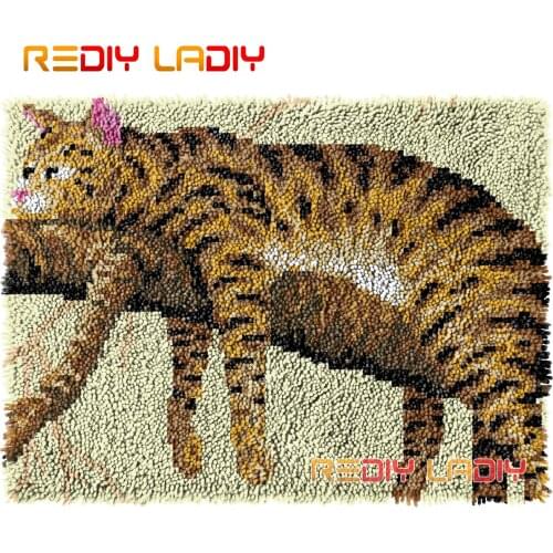 Latch Hook Rug Sleeping Cat Crocheting Wall Tapestry Kits DIY Carpet Rug Chunky Yarn Needlework Knitted Floor Mat Hobby & Crafts