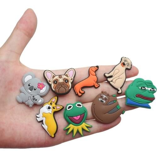 Novelty Single Sale 1pc PVC Game Shoe Charms Shoe Accessories Shoe Decoration for Croc JIBZ/ Wristbands Kids Party Xmas Hot Sale