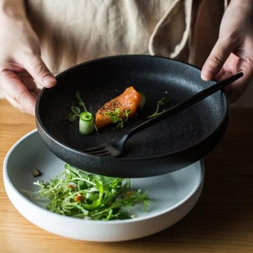 Creative Japanese-Style Frosted Ceramic Tableware Special Restaurant Round Salad Plate Deep Dish Soup Plate Dish Black