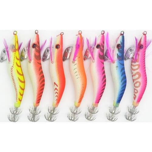 Luminous Squid Jigs 7pcs/set Mixed Color Glow Wood Shrimp with Octopus Squid Jig Hooks Cuttlefish Fishing Lure Size 2.5# 10cm