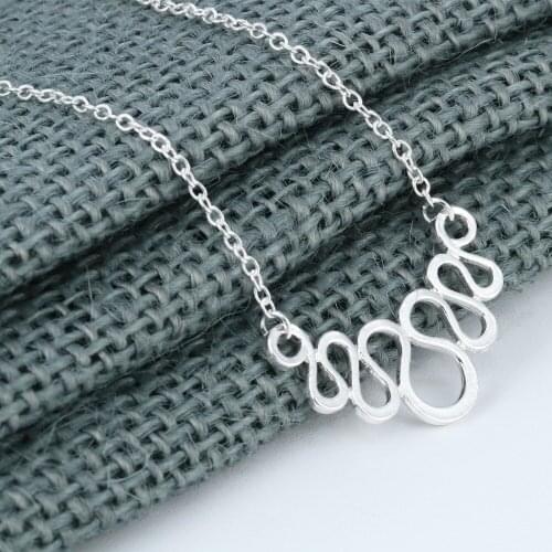 CHENGXUN Trendy Serpentine Geometric Pendant Necklace Women Gold Snake Jewelry Fashion Accessory Abstract Jewelry s