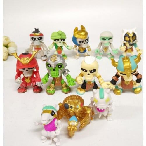 Randomly 8/15/20Pcs New Treasure X Aliens Action Assembly Figures Toys Model For Kids Birthday Gift