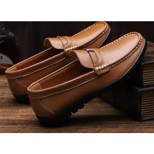 Hn8Brand New Fashion Classic Point Toe Oxfords For Men Moccasins Loafers shoes Mens Business Party Tassels driving shoes