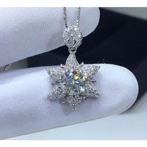 Passed Diamond Test Perfect Cut 1ct Starfish Moissan Diamond Pendant D Color Silver Necklace Women Fashion Luxury Jewelry Gift