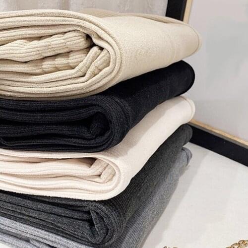 Autumn and winter plush and thickened straight pants for women, showing height and thin casual pants