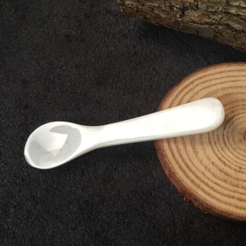 1pcs Natural Conch shell spoon Tableware Home Crafts caviar Coffee Originality White Mother of Pearl Shell Spoon Size 8cm/9cm
