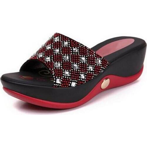 New Mixed Colors Rhinestones Slippers Women Fashion Sandals 2019 Summer Leather Sandals Comfortable Thick-soled Wedges Sandals