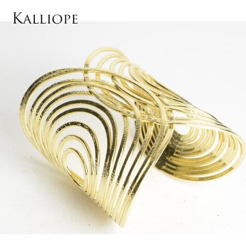 2019 trendy 97mm Hollow ring wide bracelet exquisite fashion Gold-color jewelry vanlentines birthday gift