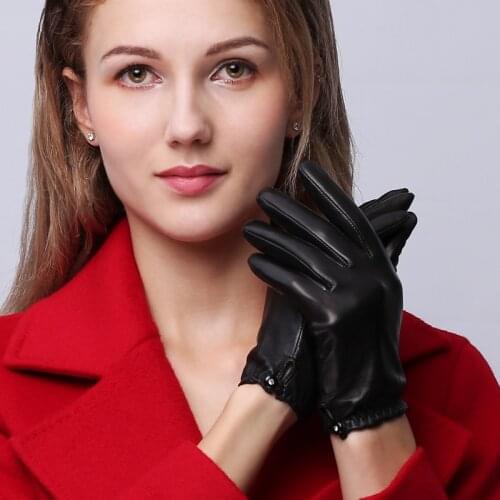 Womans Gloves Autumn Winter Short Real Leather Gloves Female Wrist Elastic Fashion Black Sheepskin Driving Gloves NW95-1