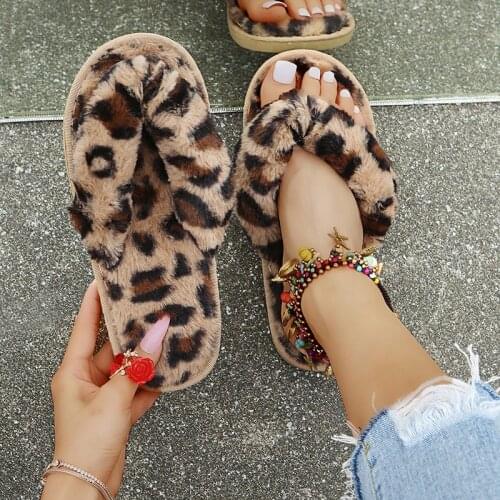 Plush Warm Women Flurry Slippers Fashion Flip Flops Fur Slides Leisure Winter Leopard Flat Furry Shoes Female Cozy Warm Footwear
