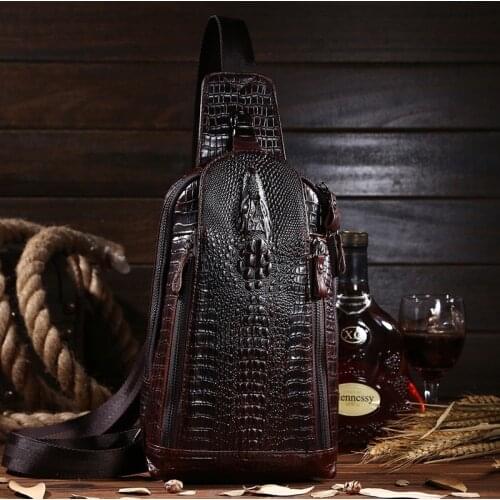Crossbody Bags Men Crocodile Pattern Leather Chest Bag School Summer Short Trip Messengers Bag