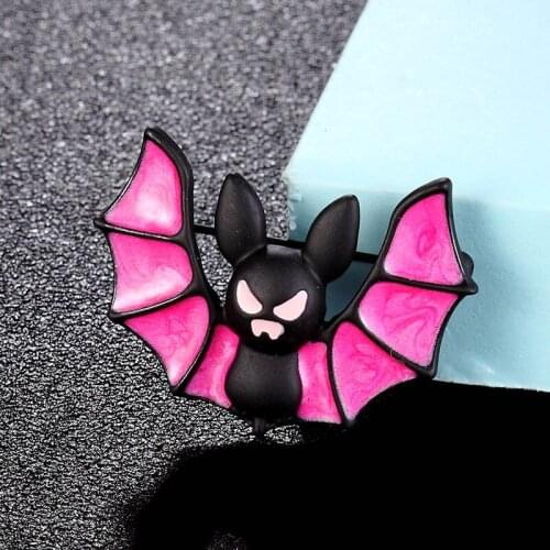 Zlxgirl jewelry fashion Rose and jet Enamel Bat Shape brooches jewelry mens hijab pins Nice hats and bags bijoux men scarf pin