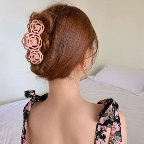 Vintage Rose Hair Claw Clip For Women Sweet Floral Hair Crab Bath Ponytail Holder Updo Clamp Korea Headwear Hair Accessories