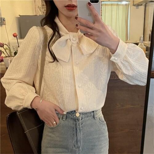 French retro small bow tie design lantern sleeve long sleeve carved shirt