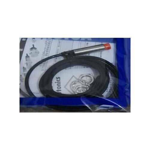 Free Shipping 2pcs/lot New Switch PRL12-4DP inductive sensor three line PNP often open