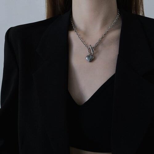 U-Magical Minimalist Love Heart Chunky Chain Pendant Necklace for Women Fashion Toggle Clasp Titanium Steel Necklace Jewelry