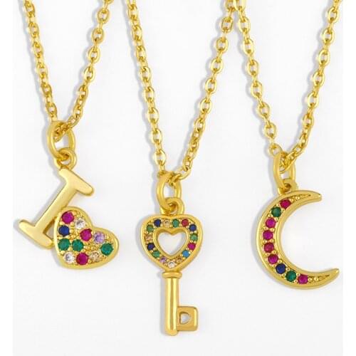 FLOLA Multicolor Small Moon Crescent Necklace For Women Gold Chain Crystal Key Love Heart Pendant Necklace Zircon Jewelry nkes39