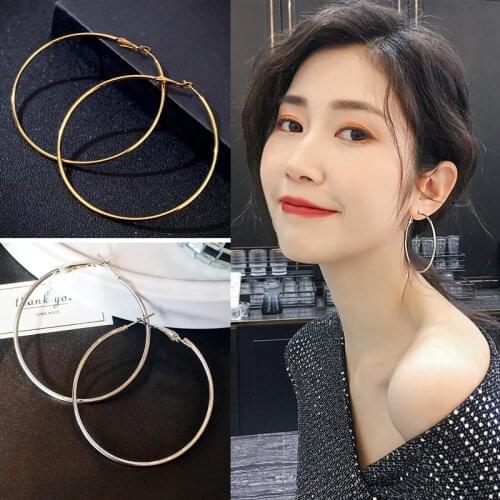 LByzHan 2021 New Fashion Exaggerate Big Smooth Circle Hoop Earrings Brincos Simple Party Round Loop Earrings For Women Jewelry