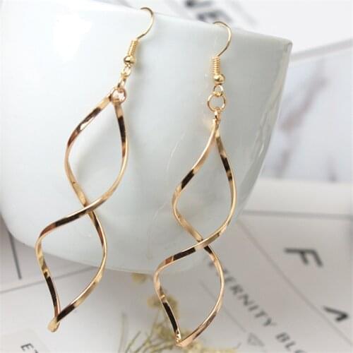 Fashion Simple Spiral Drop Earrings For Women Long Curved Wave Dangle Earrings Statement Wedding Party Jewelry Wholesale