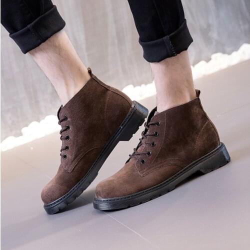 Man Flat Classic Men Dress Shoes outdoor lace up genuine Leather Wing tip Carved Italian Formal Oxfords shoes 2020 new
