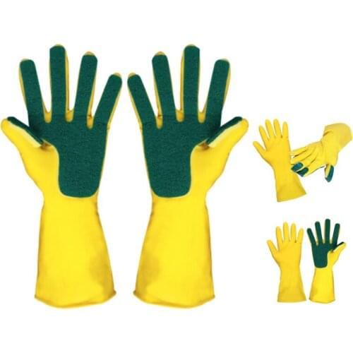 Soraken Aprons And Potholders