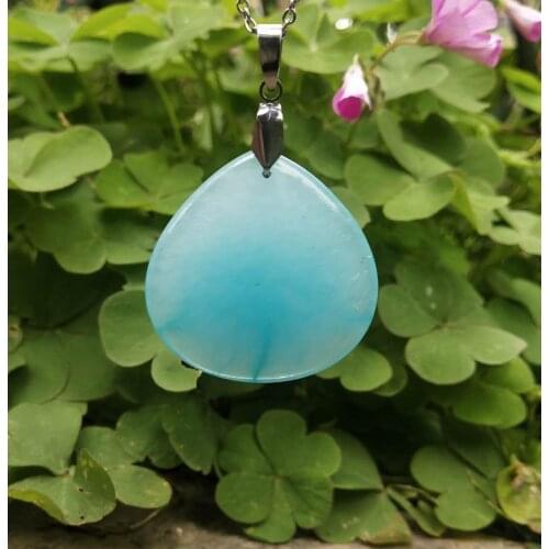1 new product/drop-shaped colored stone pendant sweater necklace gift, good luck