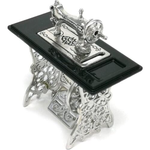 2Pcs Mini Miniature Sewing Machine 1:12 Scale Dollhouse DIY Decoration Gift Small Sewing Machine
