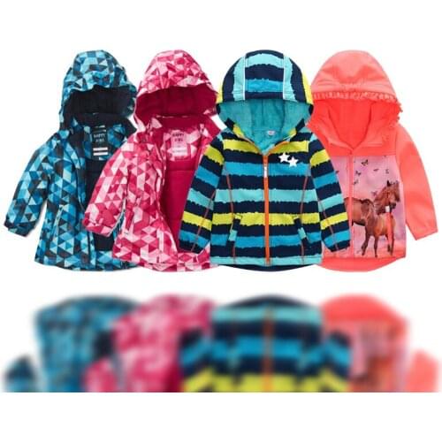 Boys and girls autumn and winter coat childrens jackets boys and girls outdoor soft shell rain and windproof plus velvet thick