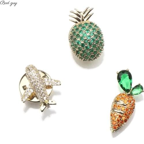 Exquisite Zicon Pin For Womens Cute Airplane Carrot Pineapple Brooch Party Office Clothes Scarf Buckle Garment Accessories Gift