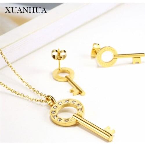 XUANHUA Keychain Necklace Set Of Earrings Female Stainless Steel Jewelry Woman Fashion Jewelry Sets Summer Accessories