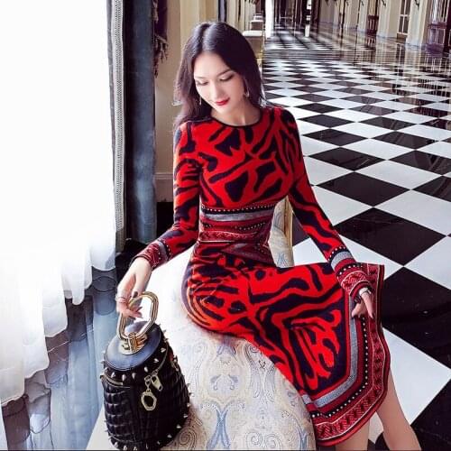 Round Neck Waist Thin Base Dress Irregular Hem Show Leg Long Inside Outside Wear 2021 Autumn And Winter New Shirts For Women