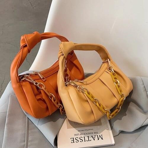 Solid Color Dumplings Bag 2021 Fashion New High-quality Leather Womens Designer Handbag Acrylic Chain Shoulder Messenger Bag