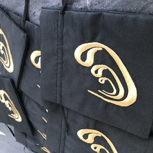 20 Pcs Luxury Black Velvet Islamic Gift Bags Jewelry Packaging Sack Drawstring Wedding Candy Muslim Favors Special Days