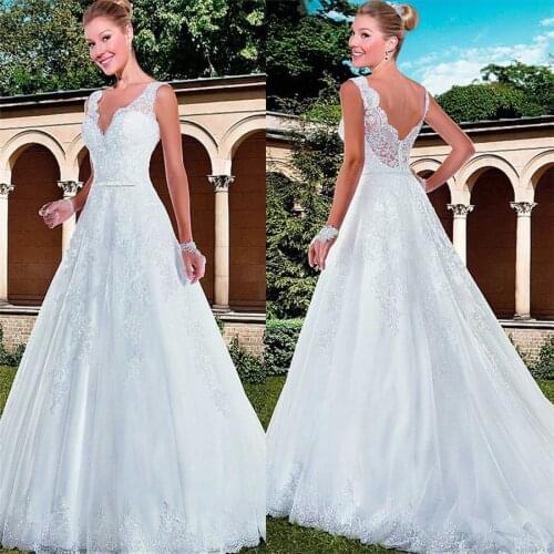 V-Neck Lace Appliques A-Line Wedding Dress Natural Waistline Bridal Gowns Sleeveless Custom