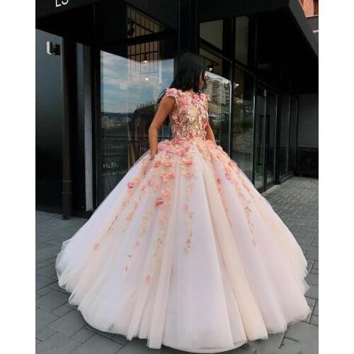2021 Princess Floral Flowers Ball Gown Quinceanera Dresses Sweet 16 Dress Prom Dresses Lace Appliques Puffy Princess Pageant