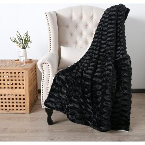 NIOBOMO Plush Blankets