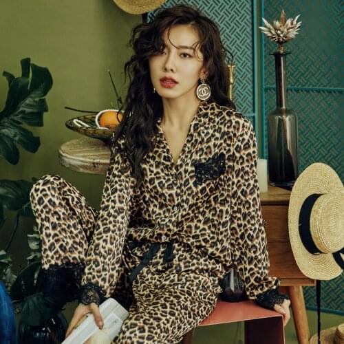 2 Pieces Leopard Print Womens Sexy Pajamas Sets Satin Silk Lace Sleepwear Thin Charming Female Home Clothes Autumn Homewear