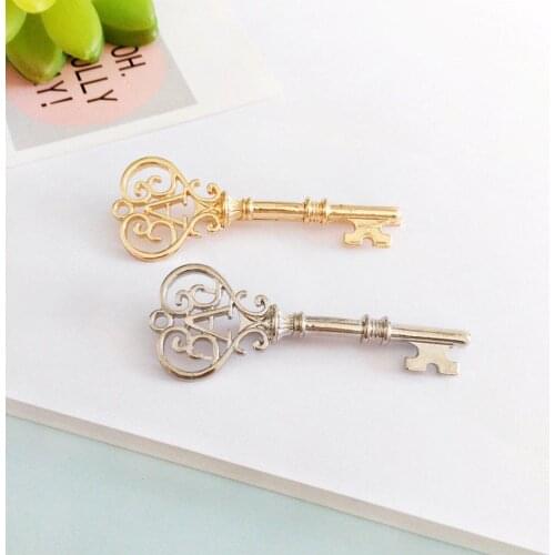 Mini Retro Women Hair Clip Retro Key Shaped Leaf Hairpin Hair Clip Stick Barrette Hair Accessories Headwear