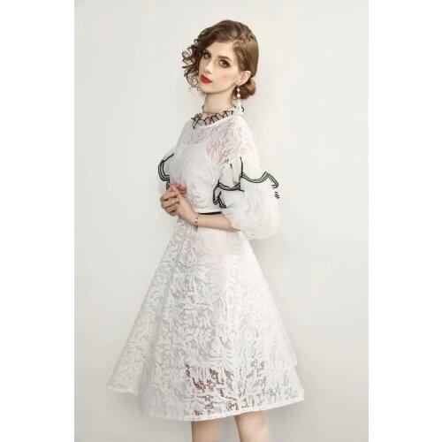 Lady temperament heavy industry embroidery color matching lace dress