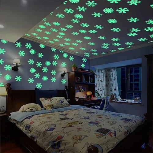 50pcs 3cm Snow 3D Luminous Fluorescent Wall Sticker christmas gift Living Home Decor For Kids Rooms supply